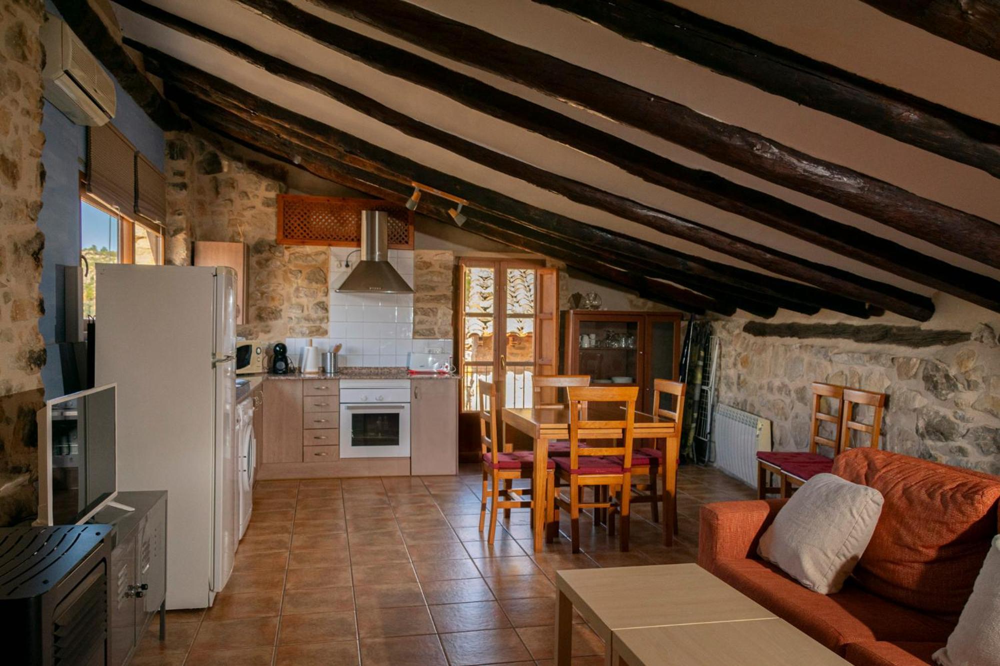 Casa Alta Villa Валдеробрес Екстериор снимка
